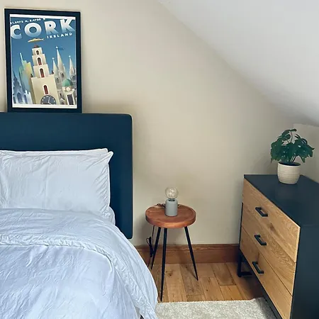 아파트 Quiet Townhouse In *