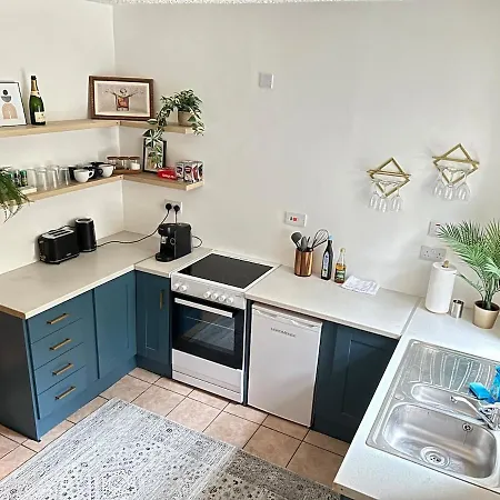 Apartamento Quiet Townhouse In